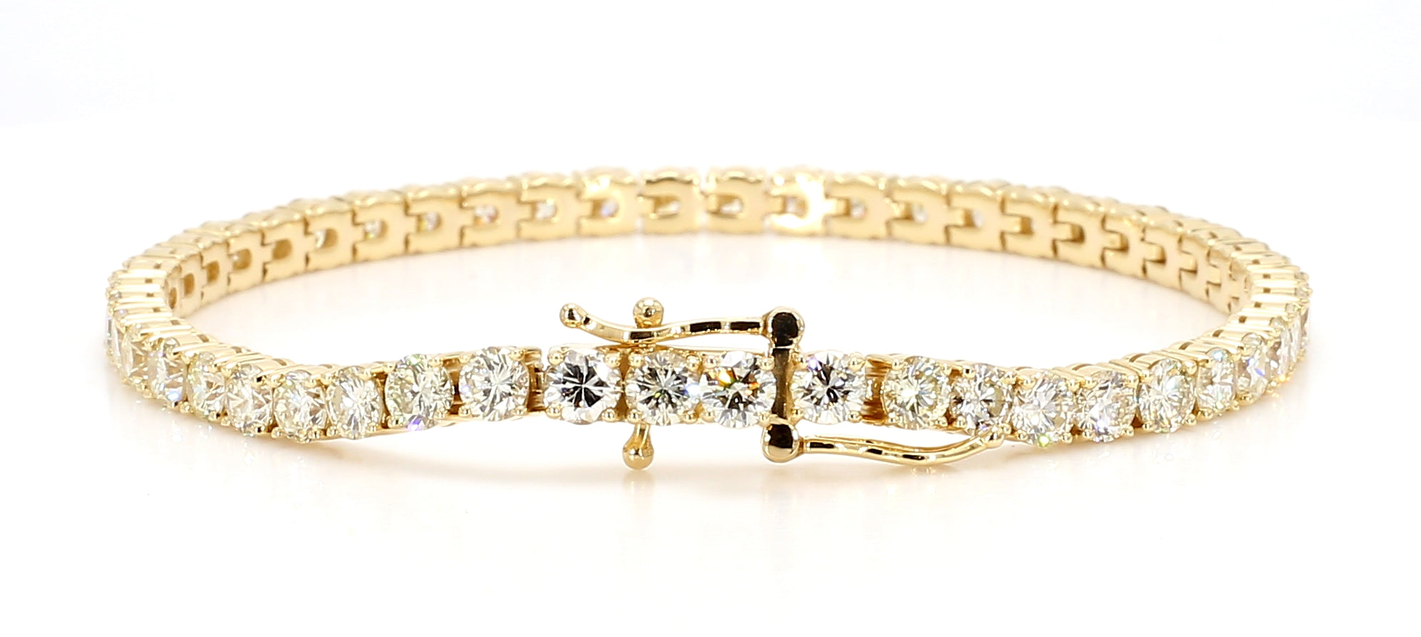 Natural White Round Diamond Bracelet