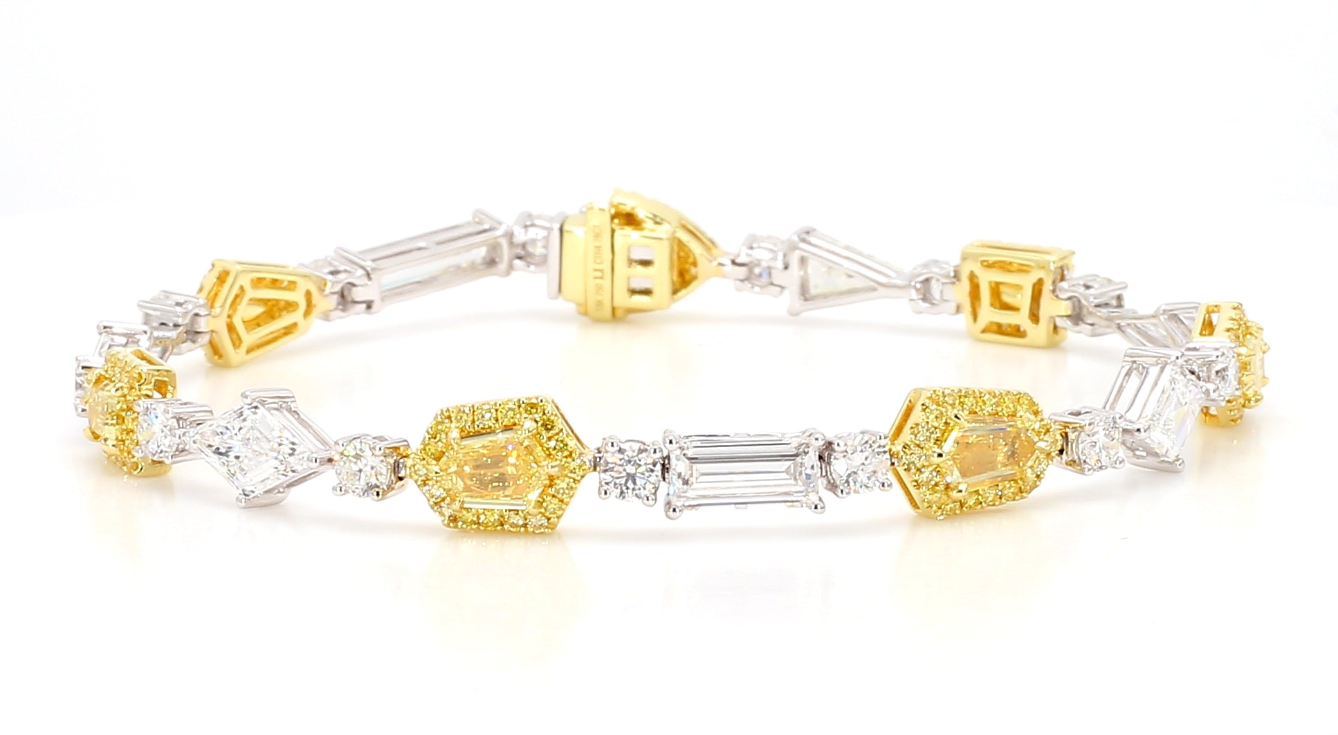 Natural White Diamond Bracelet Gia Certified
