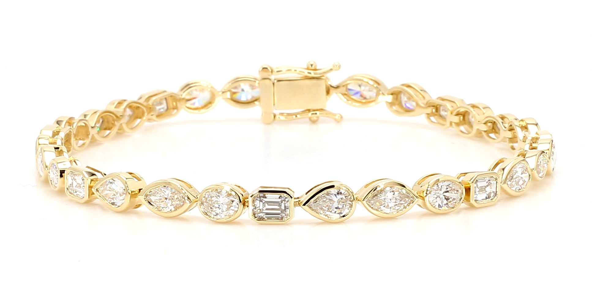 Natural White Pear Diamond Bracelet