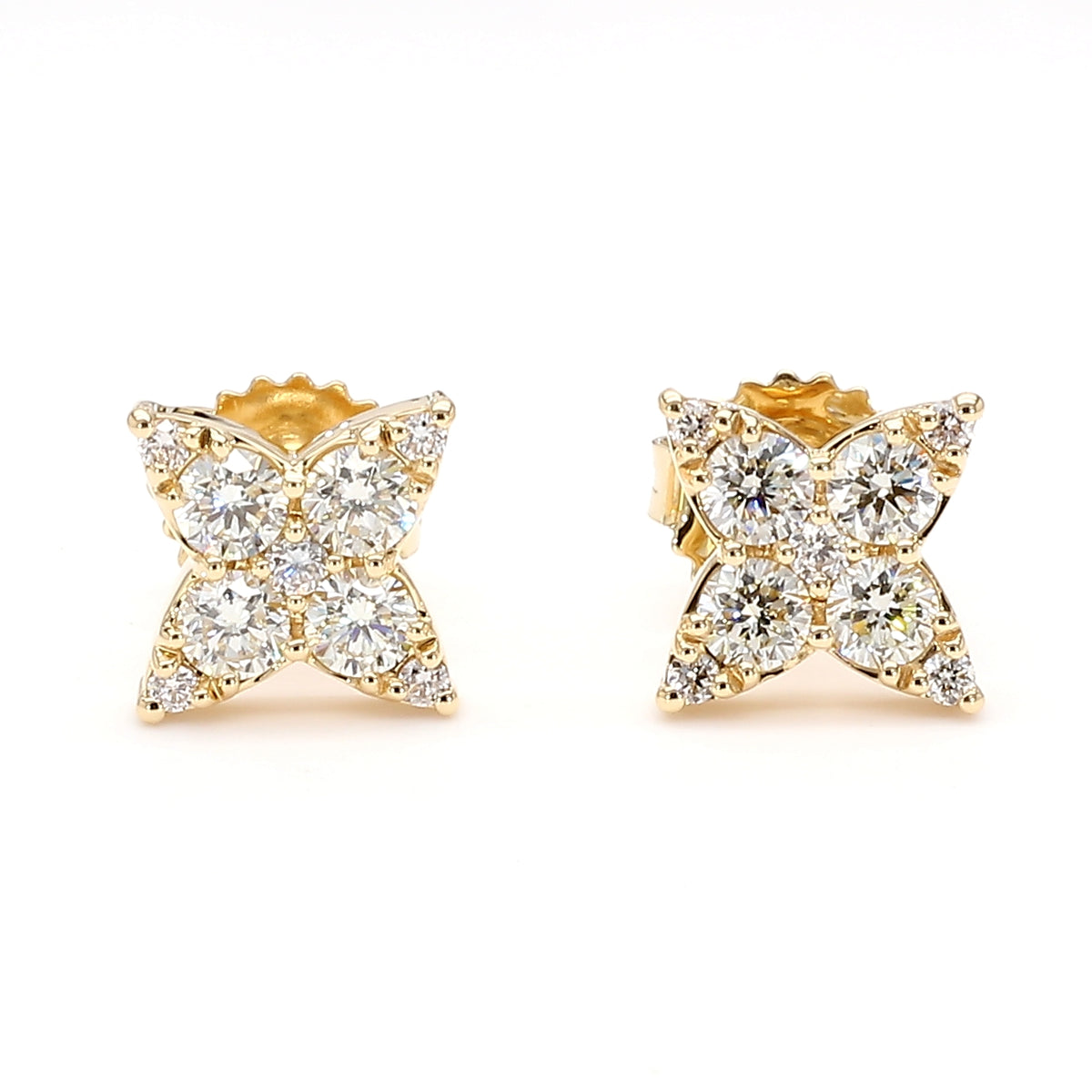 Natural White Round Diamond Earring