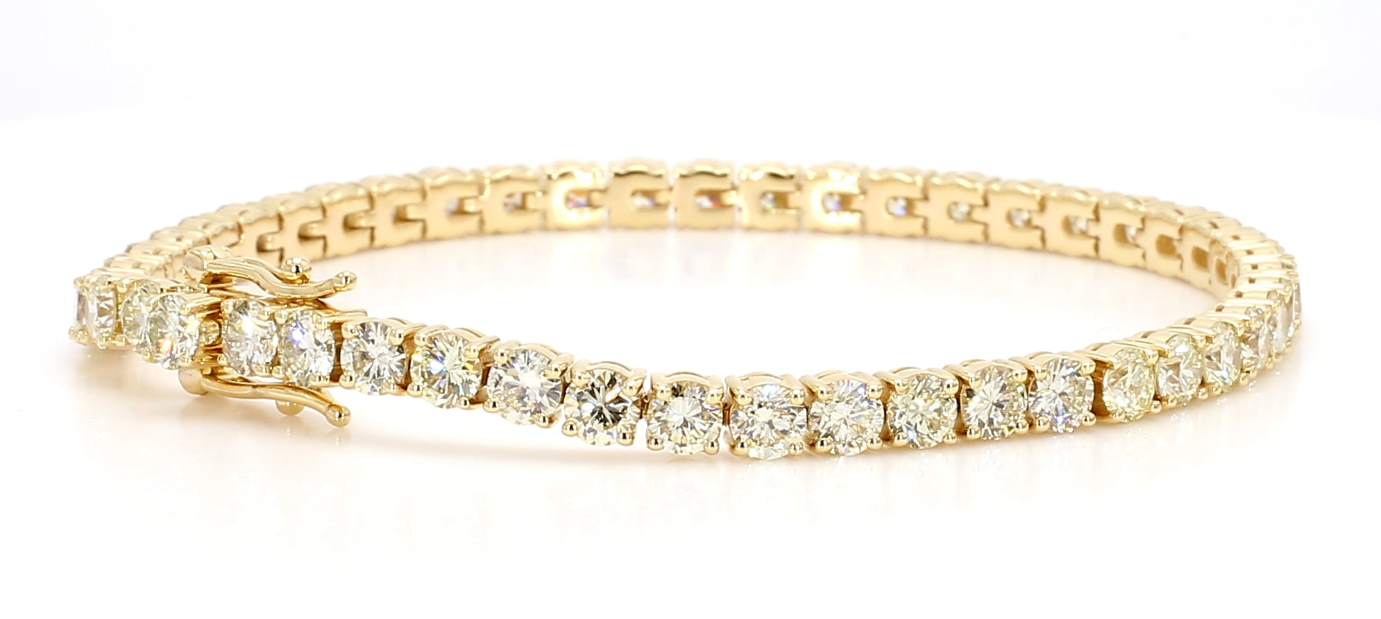 Natural White Round Diamond Bracelet