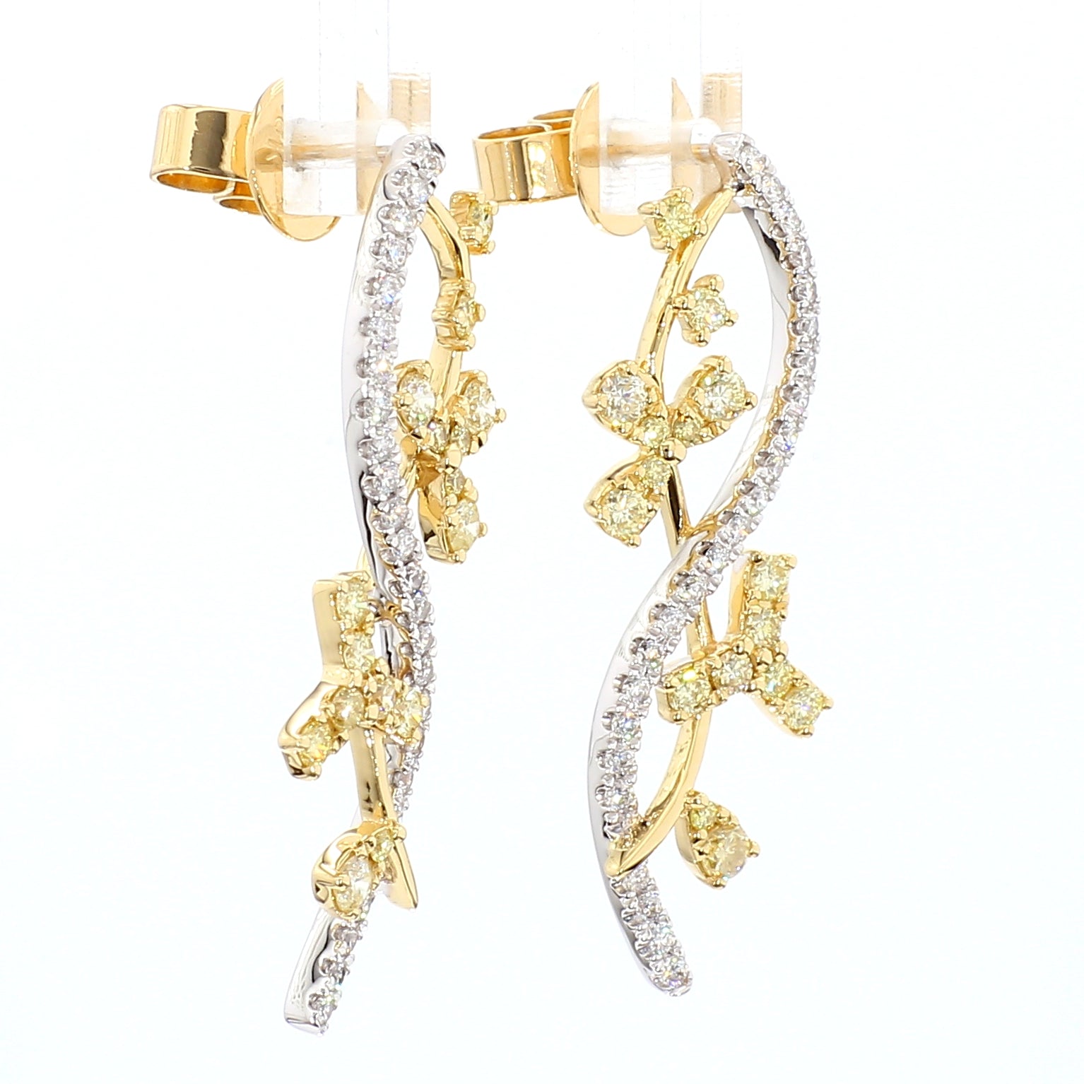 Natural Yellow Round Diamond Earring