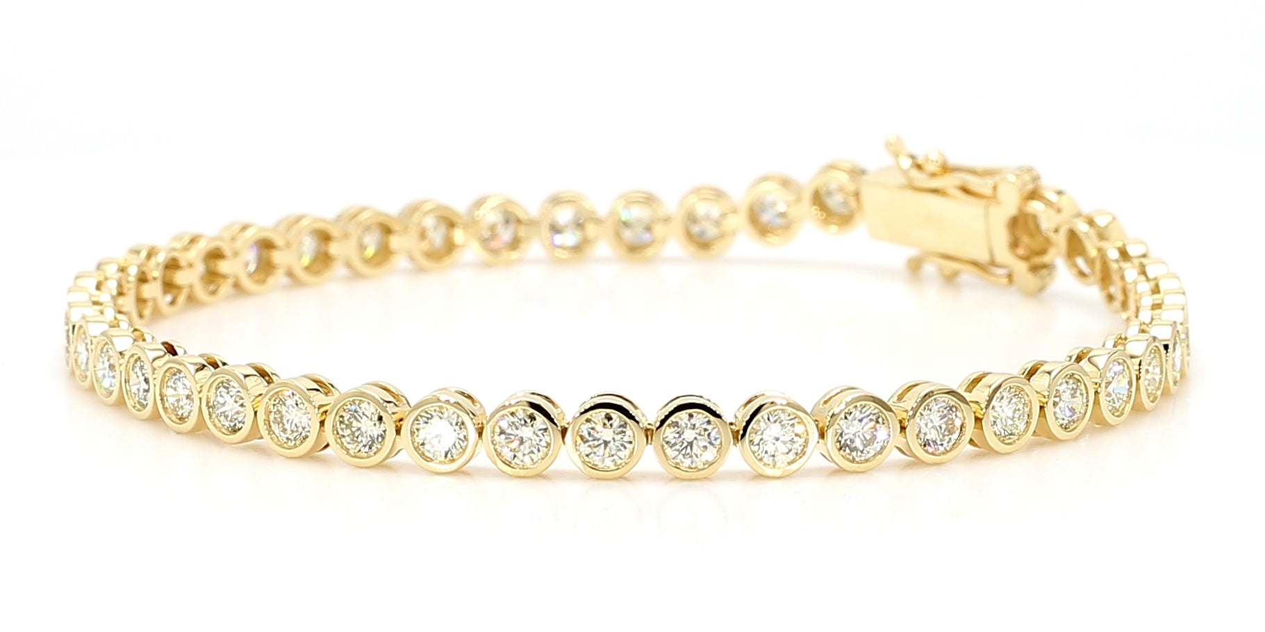 Natural White Round Diamond Bracelet