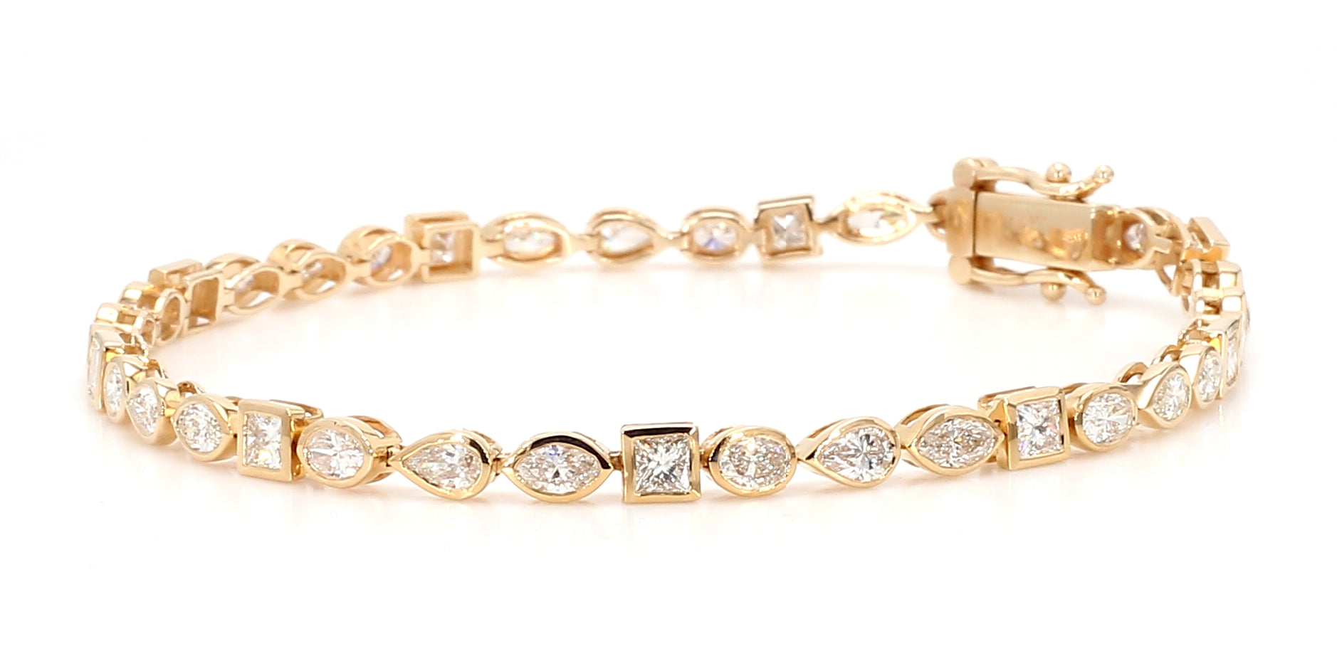 Natural White Pear Diamond Bracelet