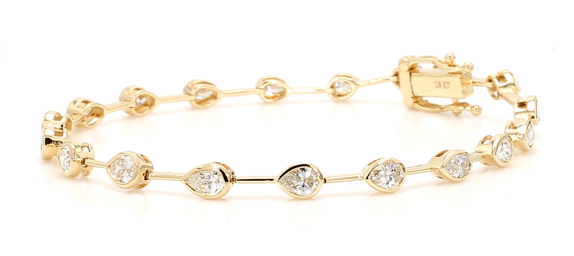 Natural White Pear Diamond Bracelet