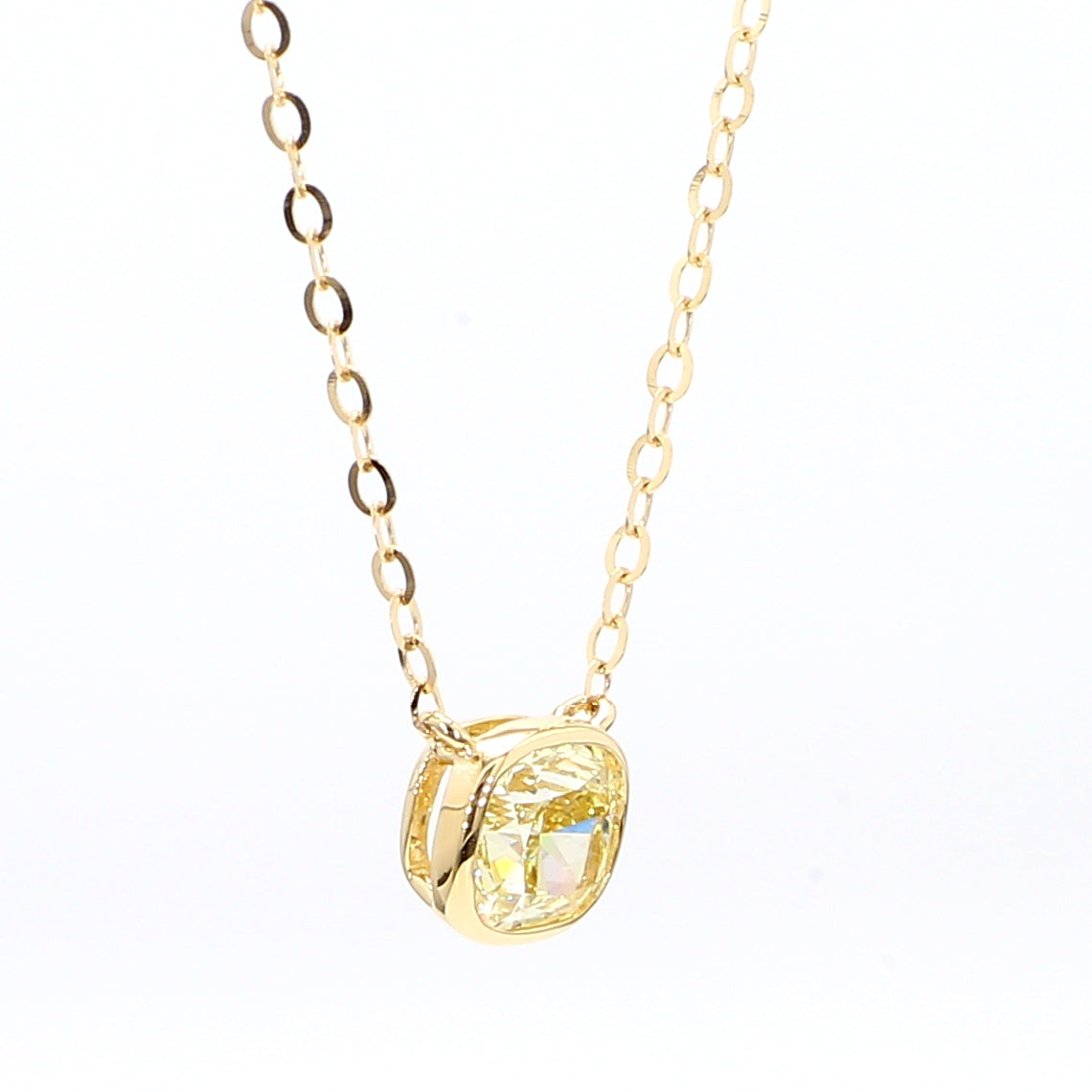 Natural Yellow Cushion Diamond Necklace Gia CERTIFIED