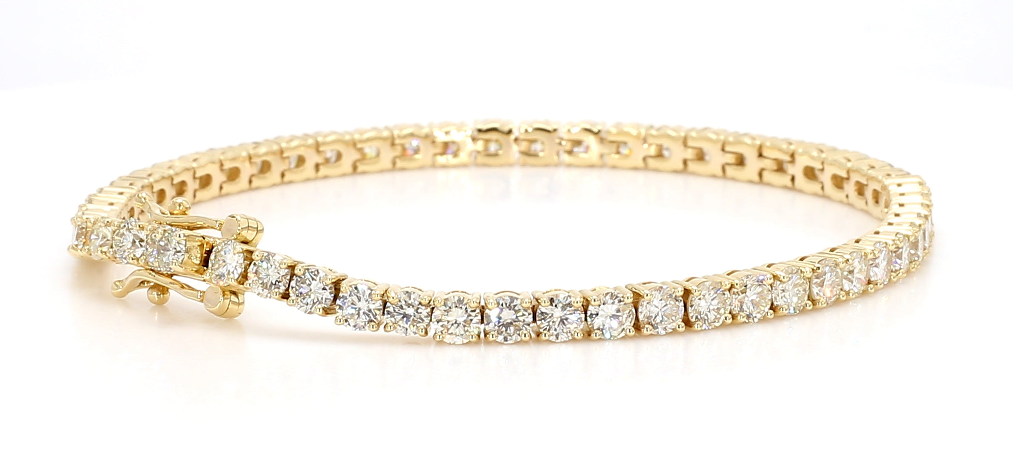 Natural White Round Diamond Bracelet