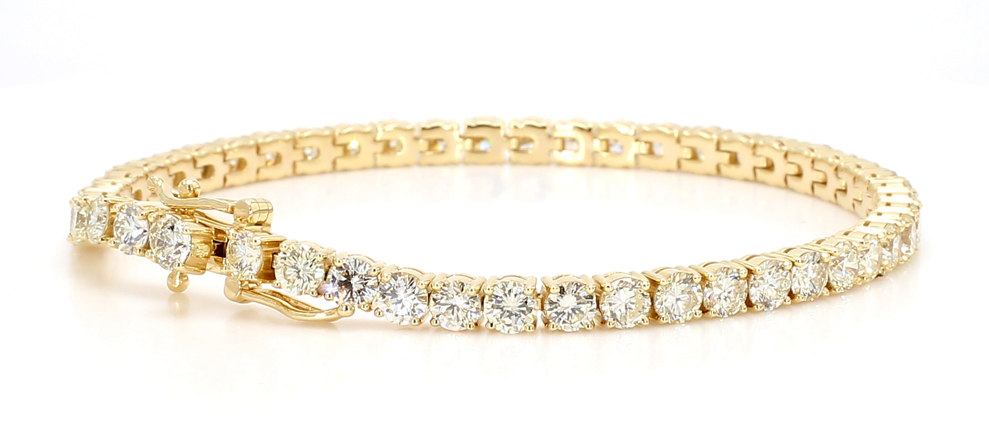 Natural White Round Diamond Bracelet