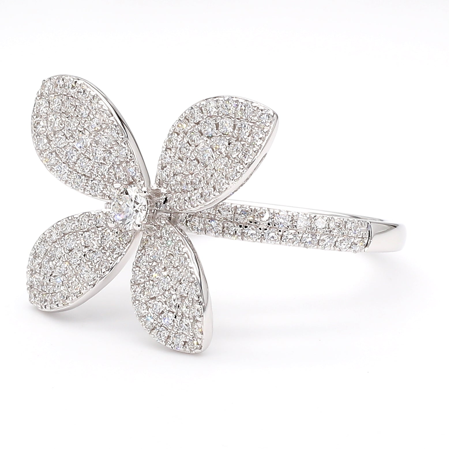 Natural White Round Diamond Ring