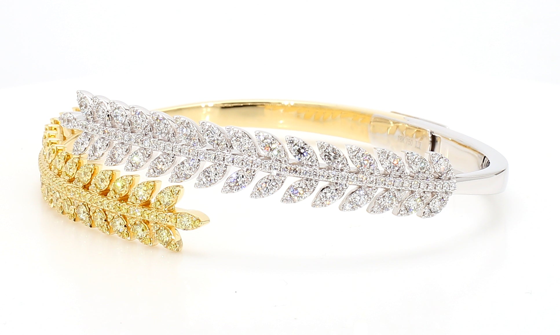 Natural Yellow Round Diamond Bracelet