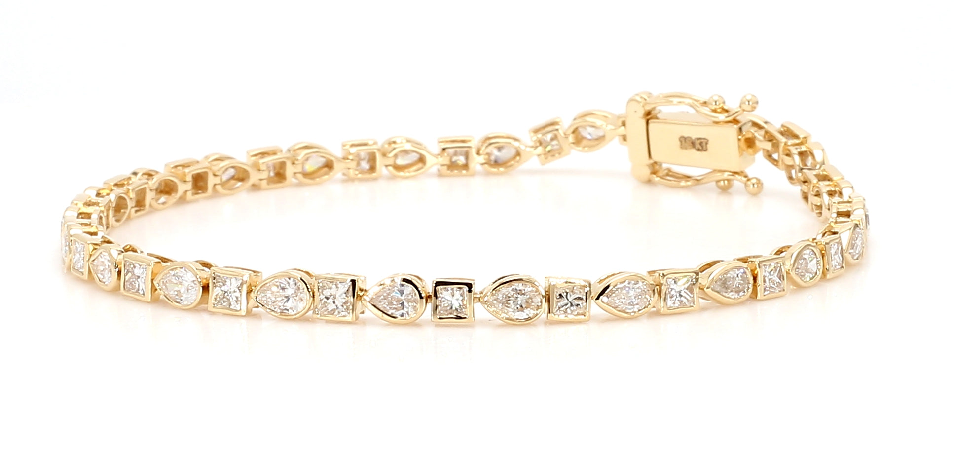 Natural White Pear Diamond Bracelet