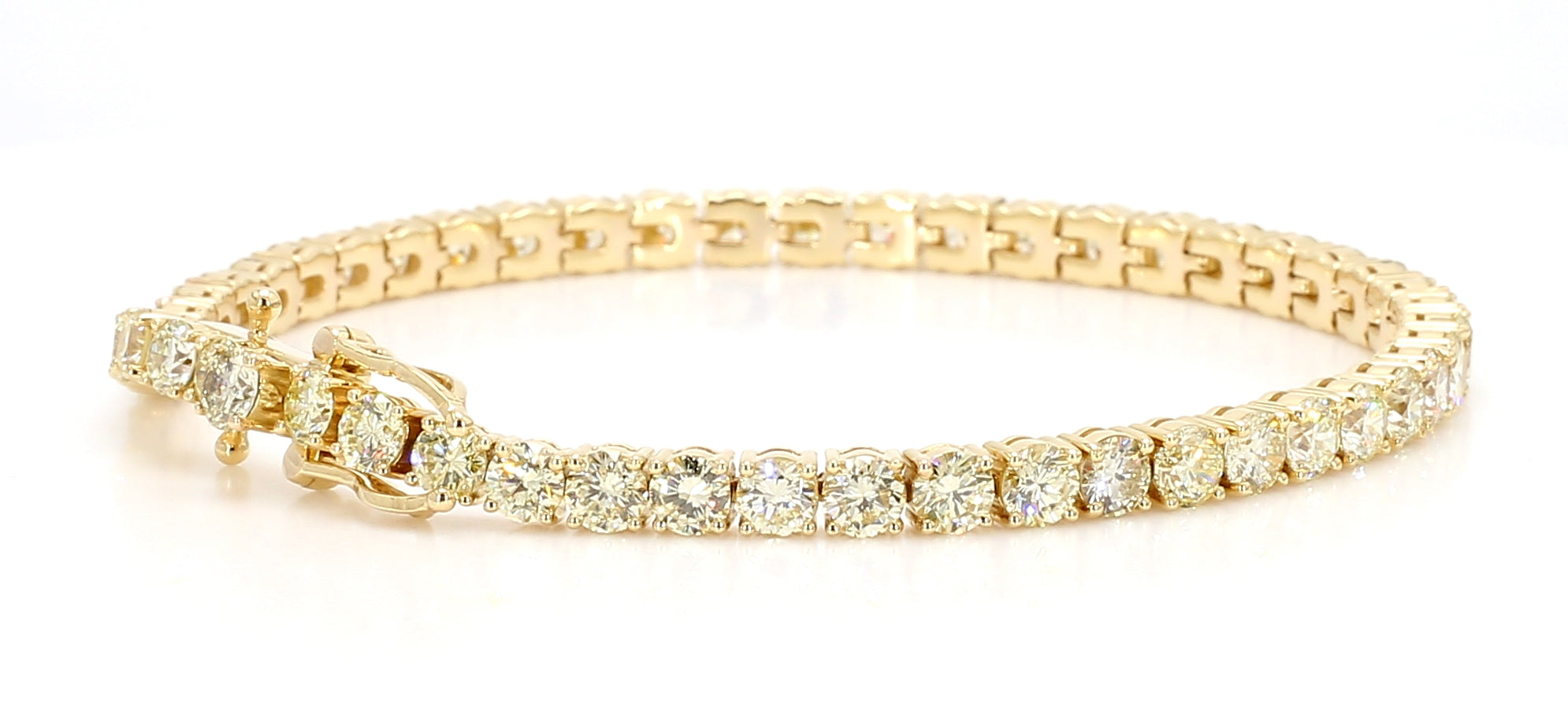 Natural White Round Diamond Bracelet