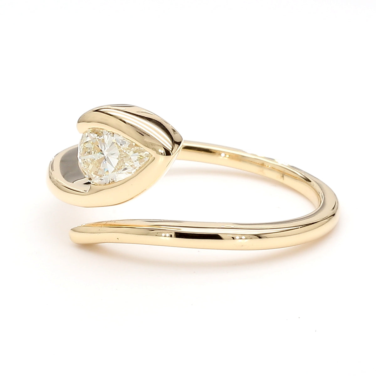 Natural White Pear Diamond Ring