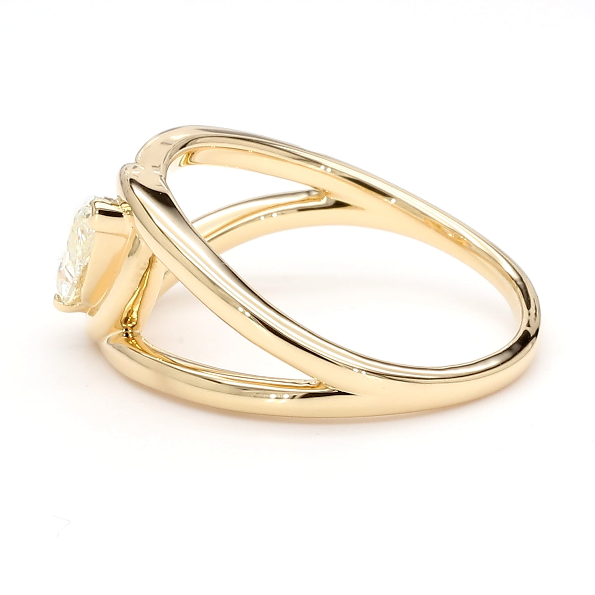 Natural White Pear Diamond Ring