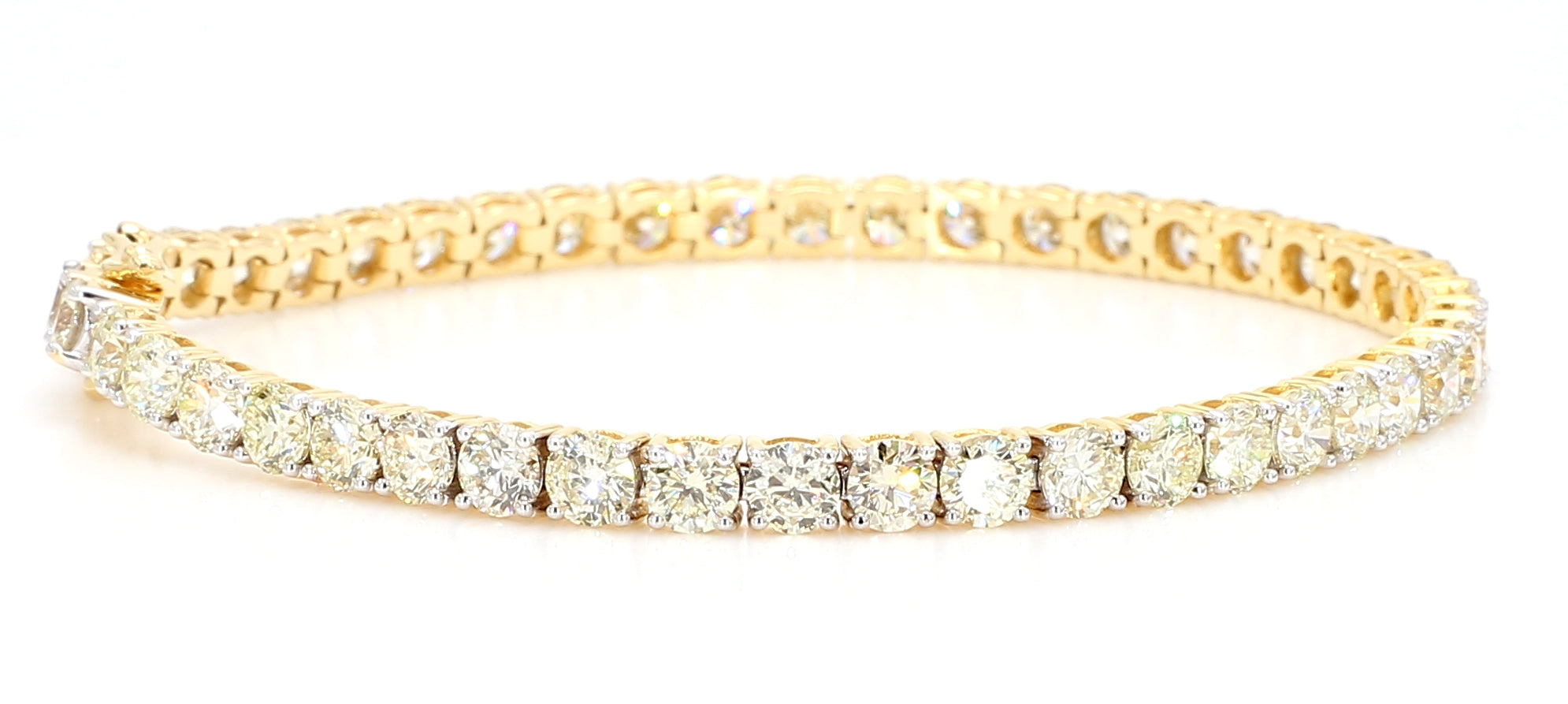 Natural White Round Diamond Bracelet