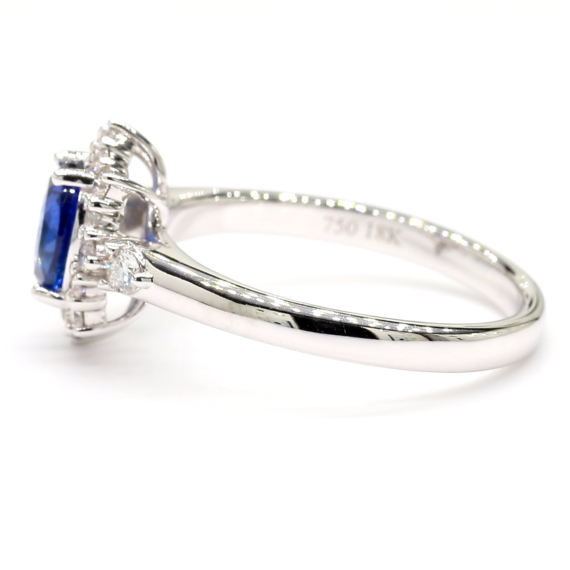 Natural Blue Oval Sapphire & White Diamond Ring product image 3