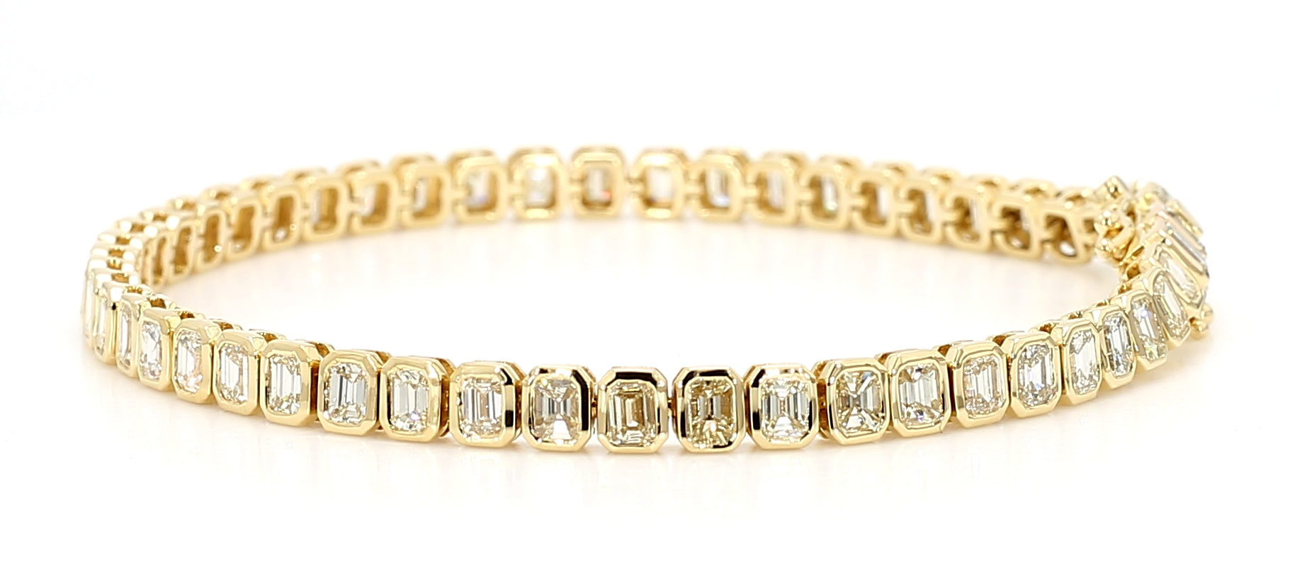 Natural White Emerald Diamond Bracelet