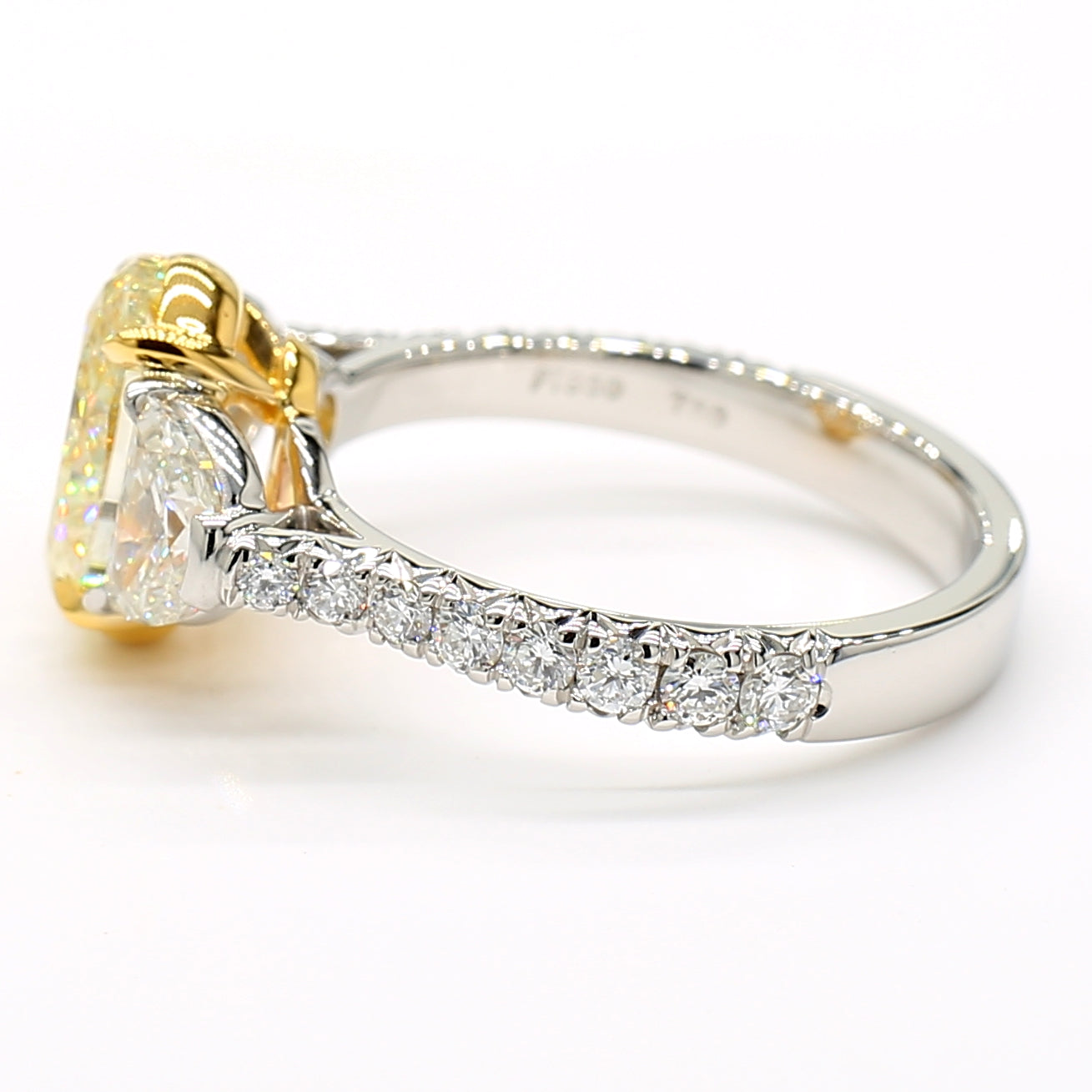 Natural Yellow Oval Diamond Ring GIA Certified product image 3