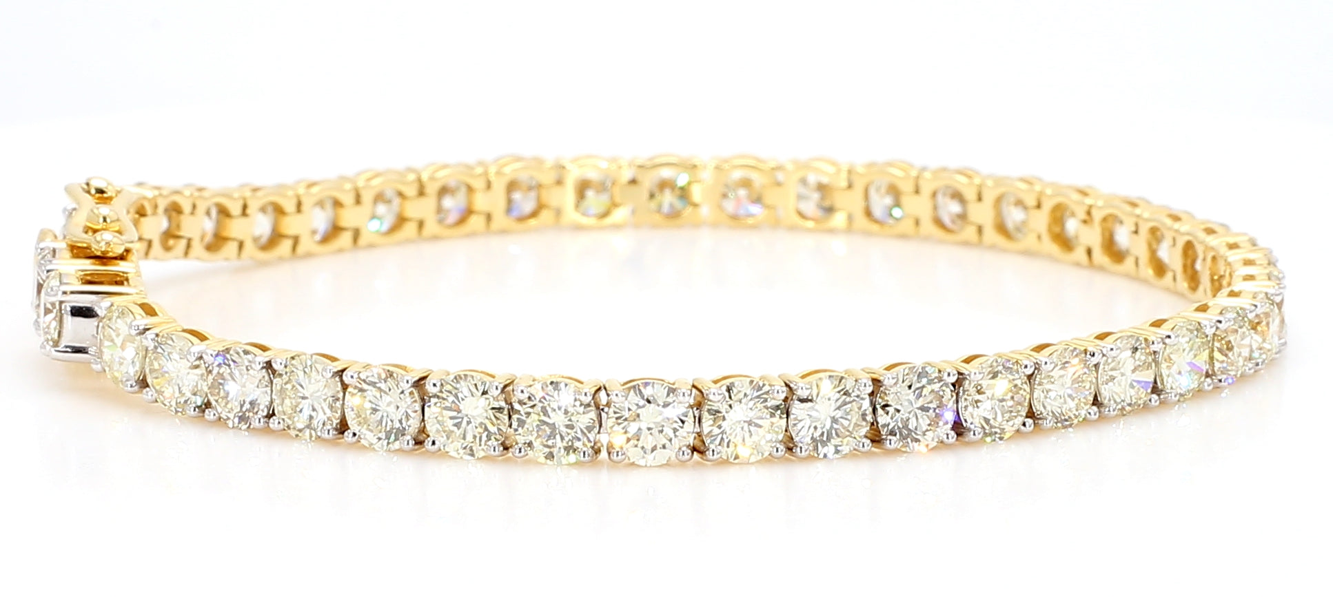 Natural White Round Diamond Bracelet
