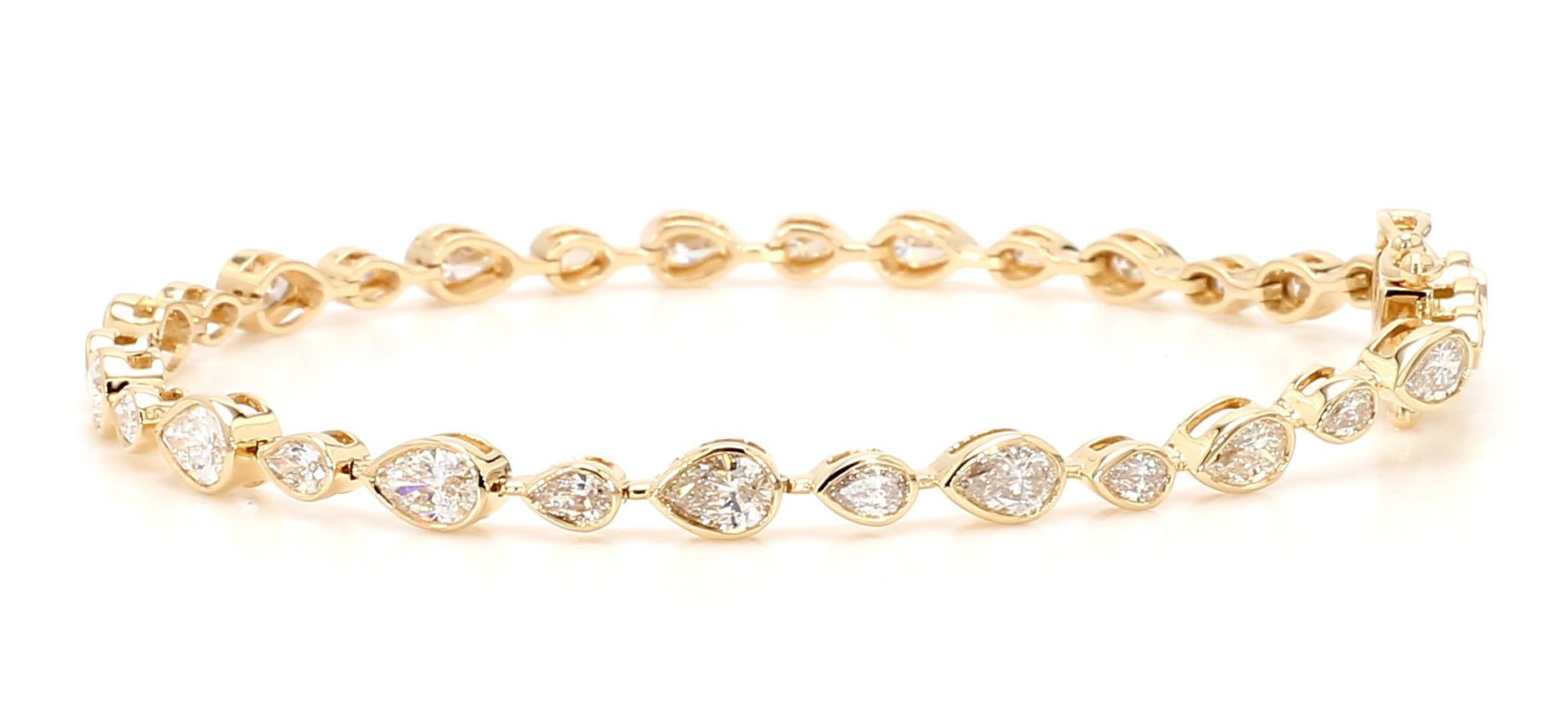 Natural White Pear Diamond Bracelet