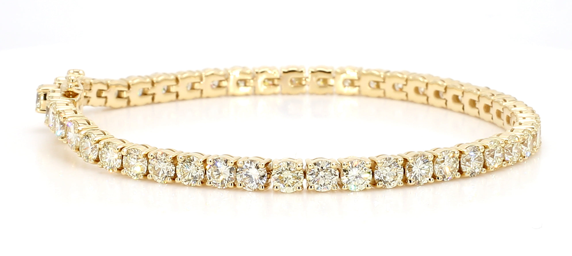 Natural White Round Diamond Bracelet