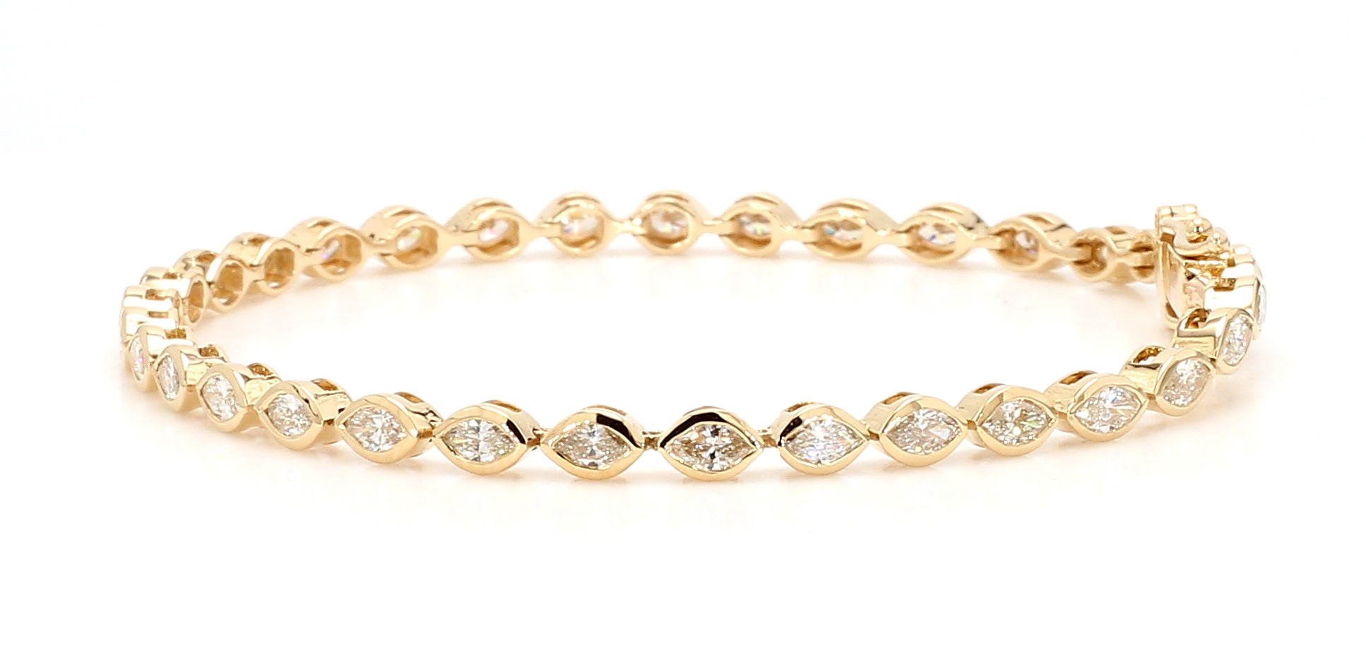 Natural White Marquise Diamond Bracelet