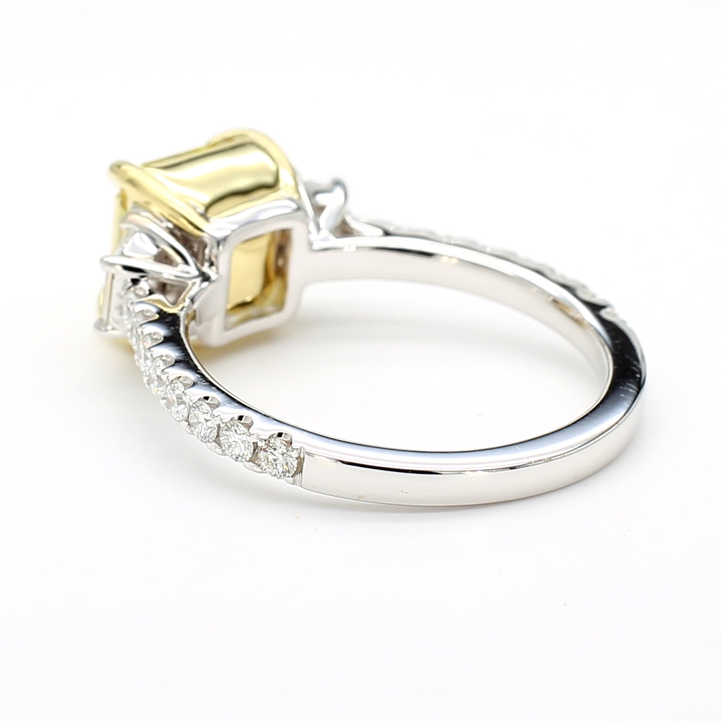Natural Yellow Radiant Diamond Ring GIA Certified product image 4