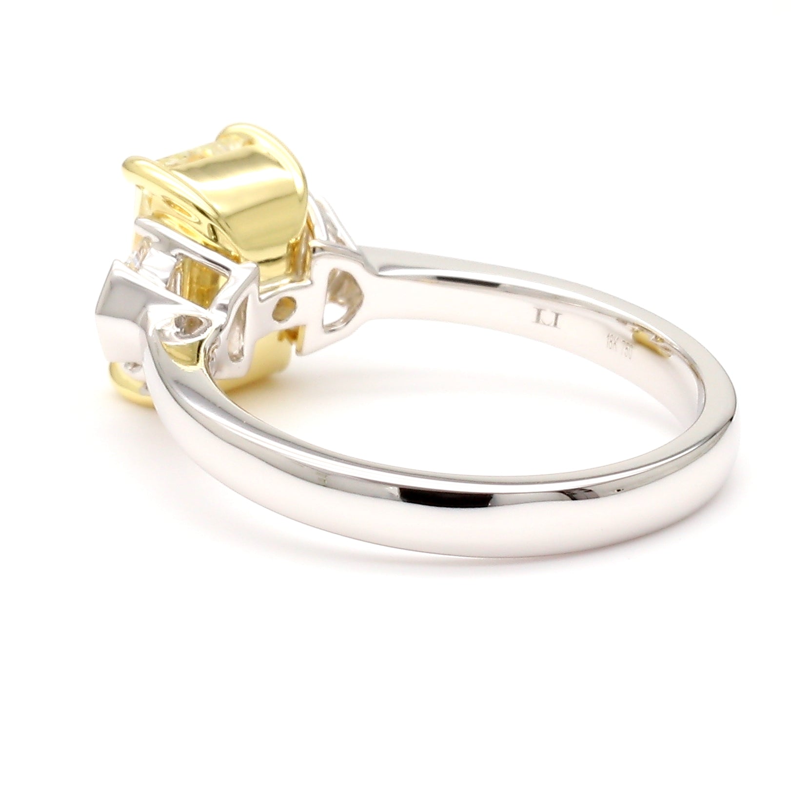Natural Yellow Radiant Diamond Ring GIA Certified product image 4