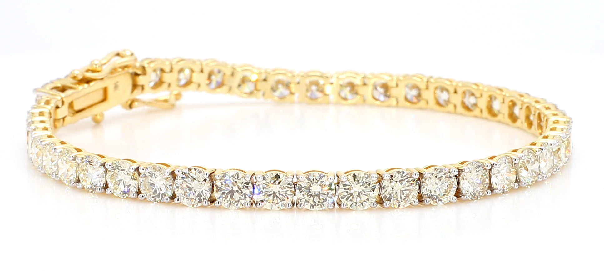 Natural White Round Diamond Bracelet