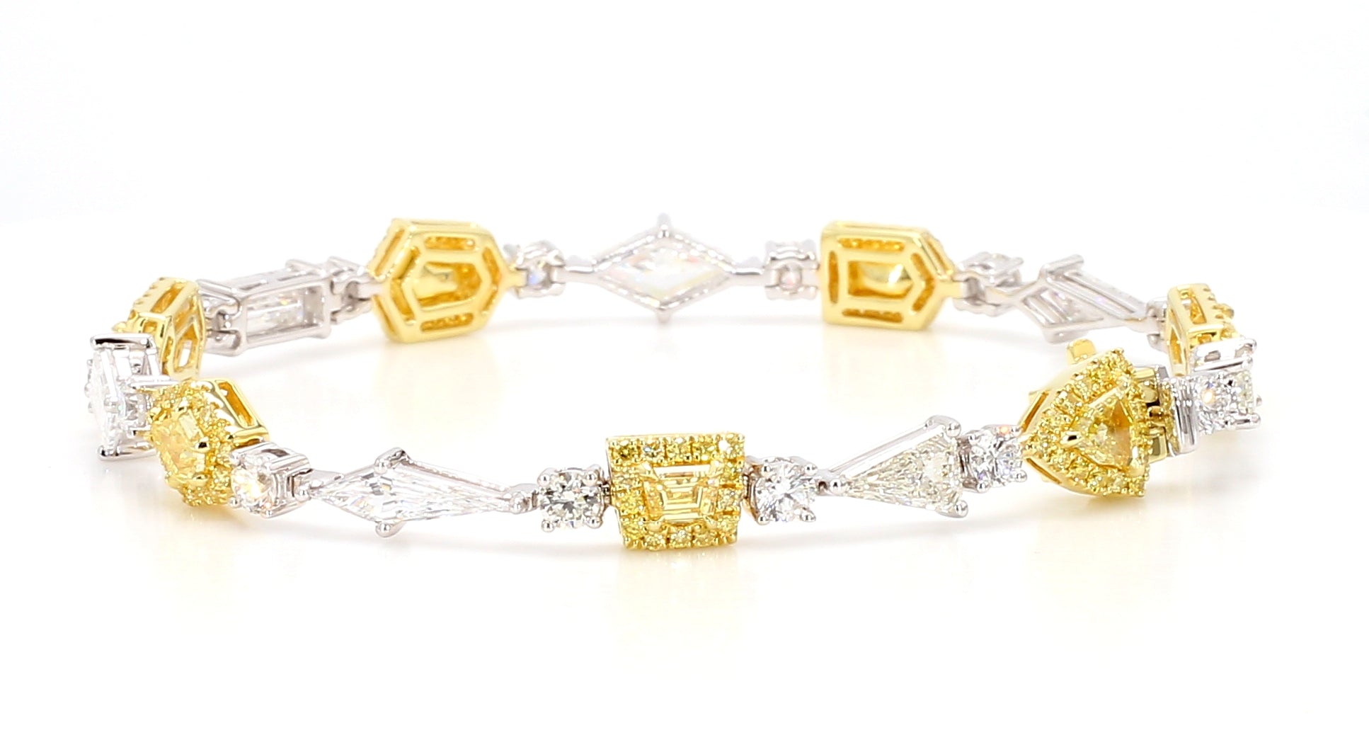 Natural White Diamond Bracelet Gia Certified