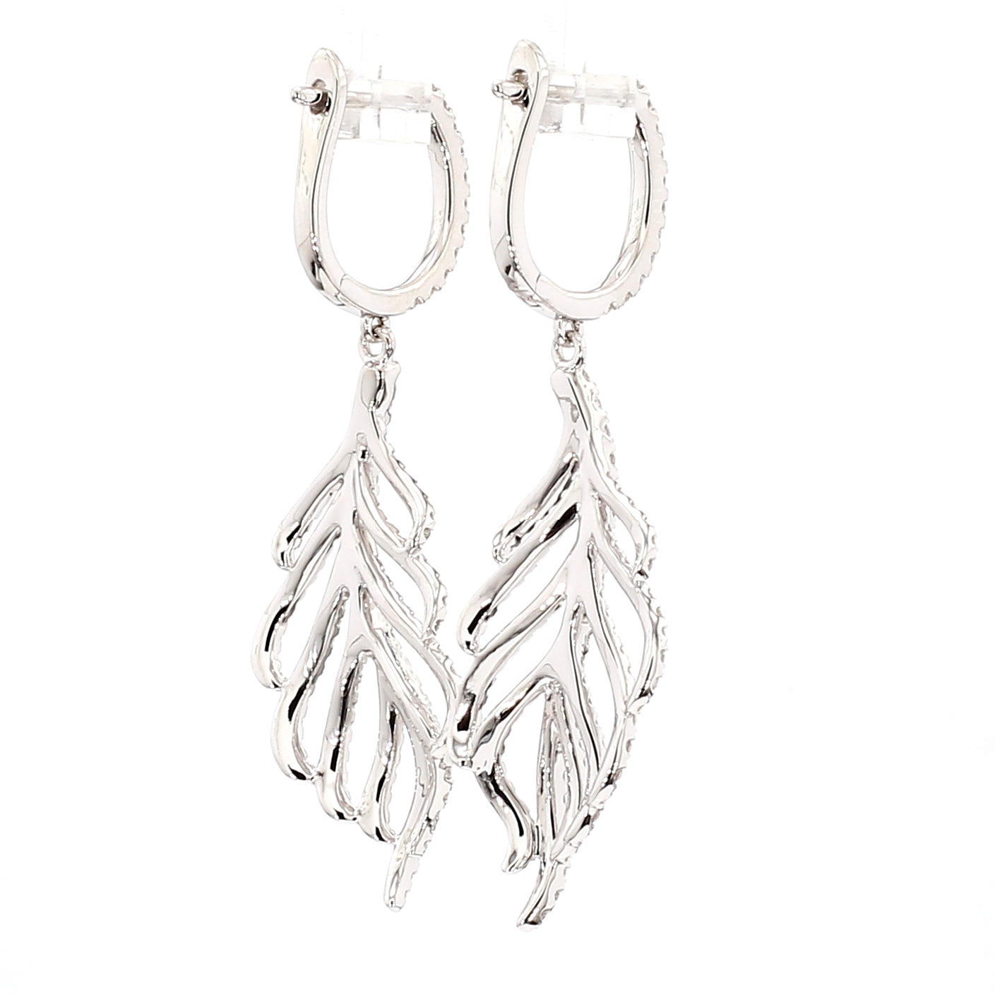 Natural Round Diamond Earring