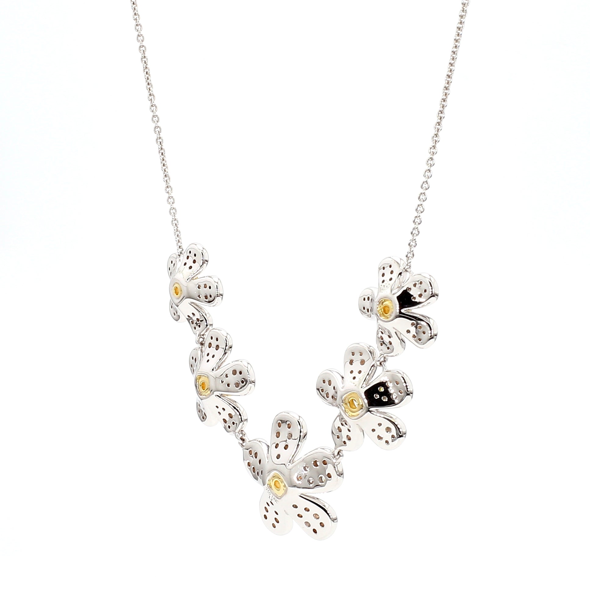 Natural Yellow Radiant Diamond Necklace