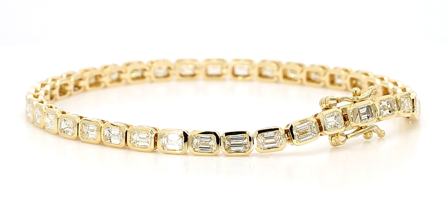 Natural White Emerald Diamond Bracelet
