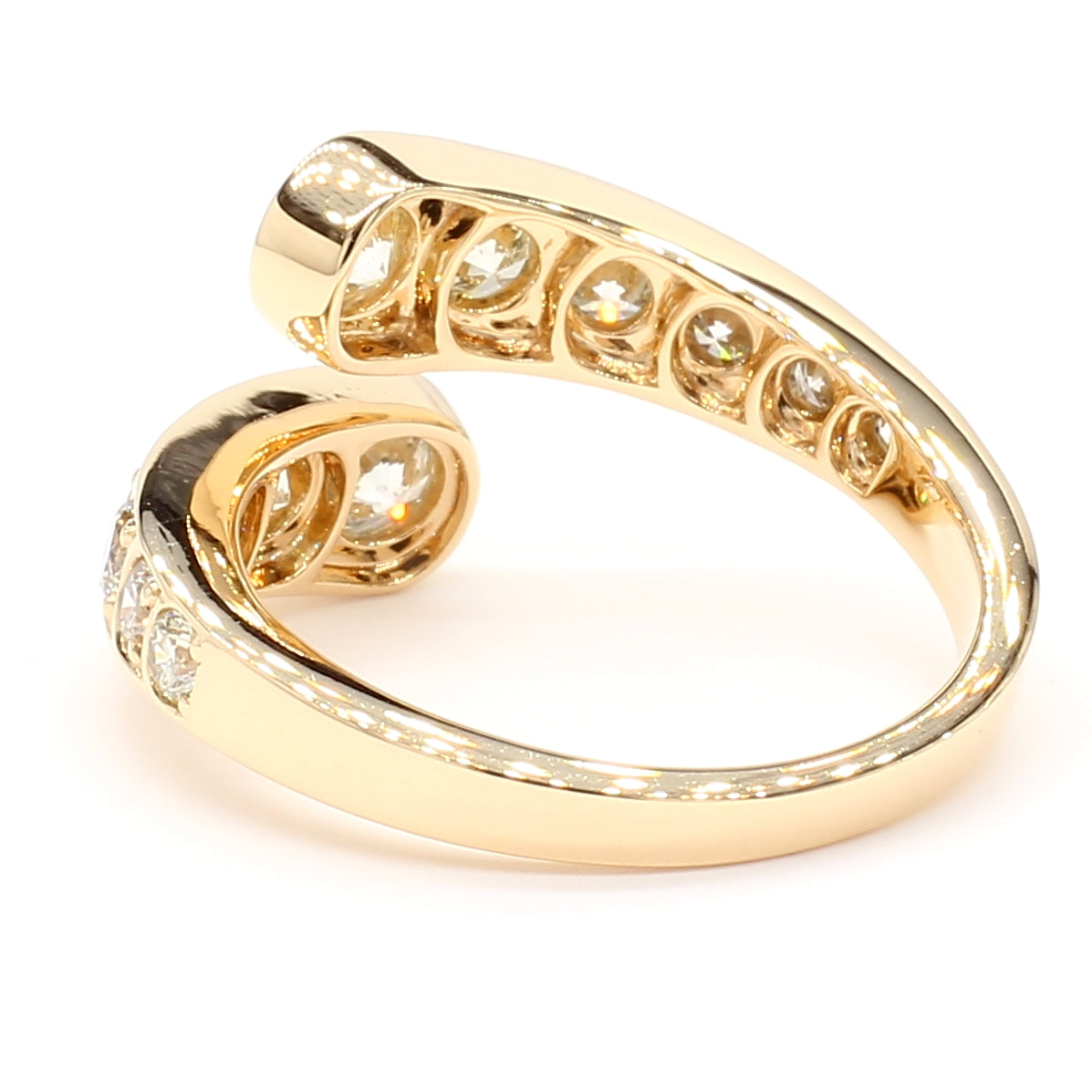 Natural White Round Diamond Ring