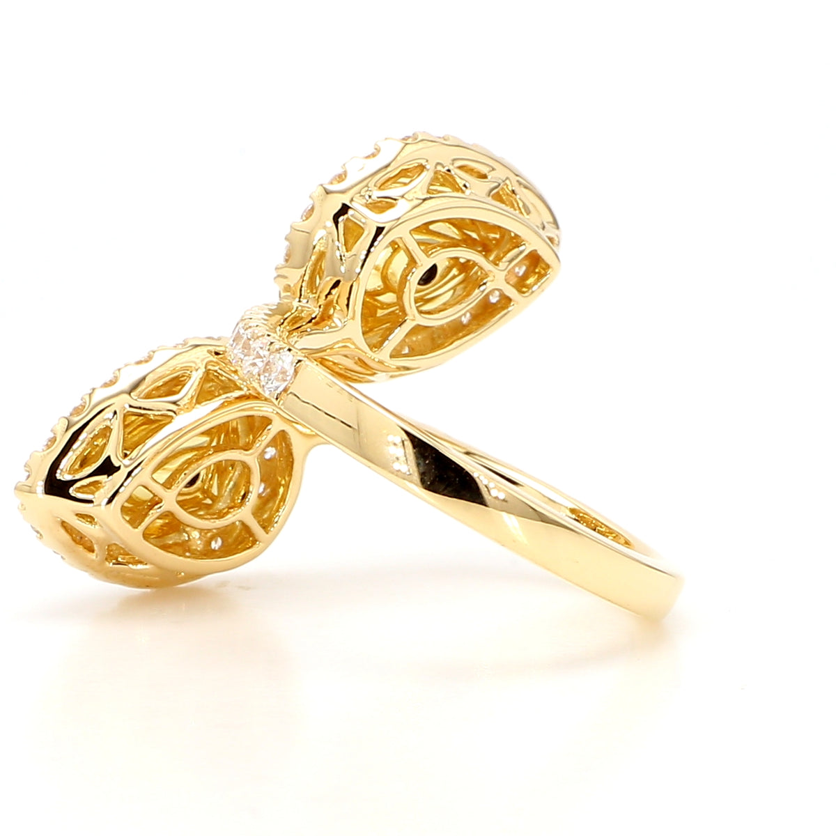 Natural Yellow Kite Diamond Ring | GIA Certified