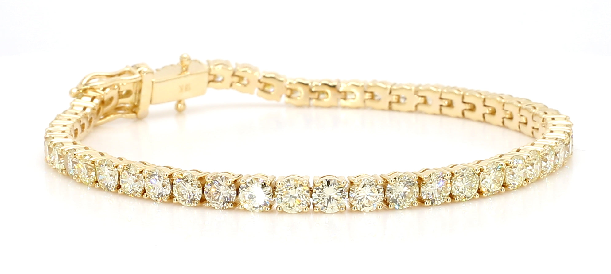 Natural White Round Diamond Bracelet