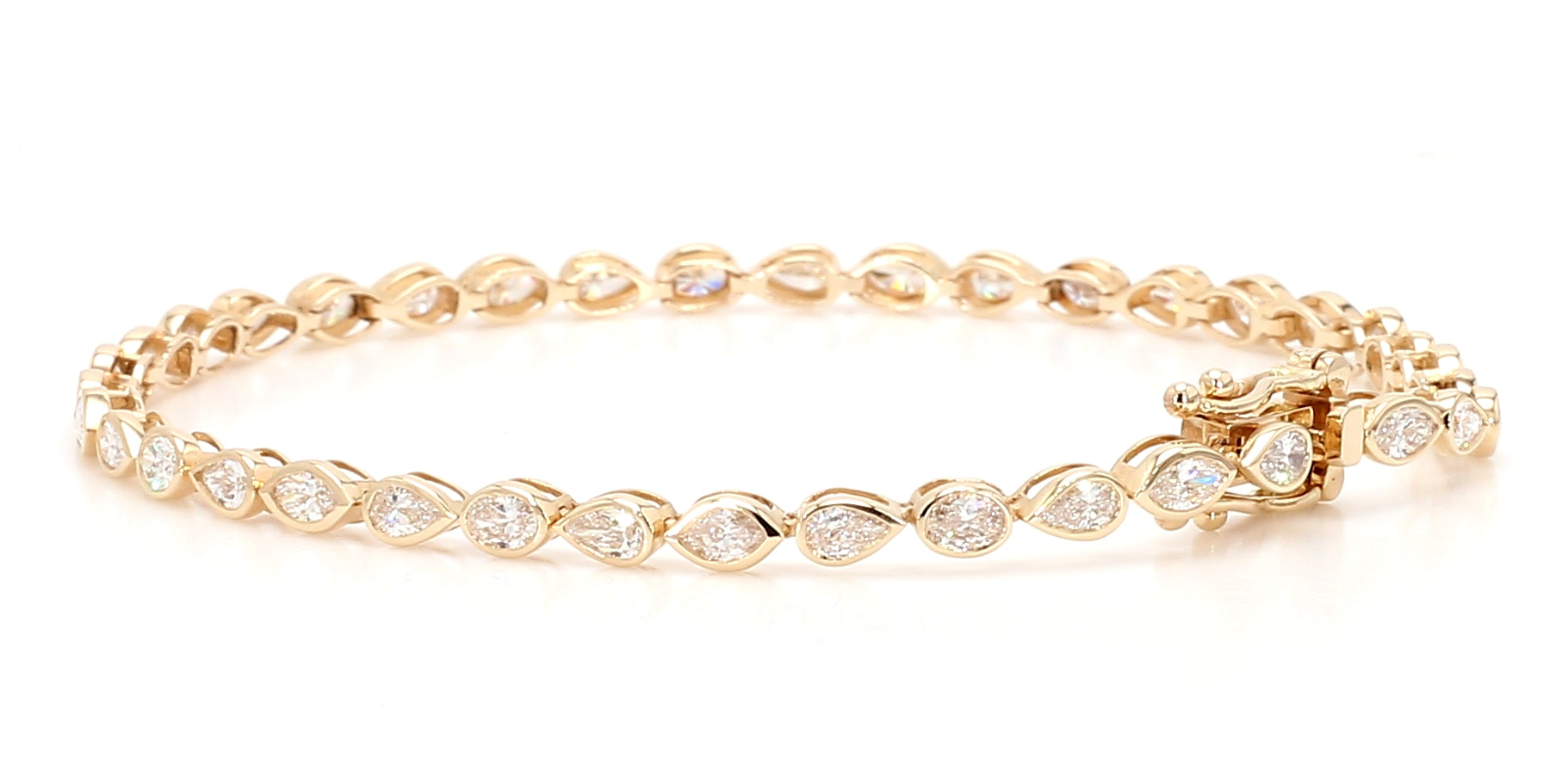 Natural White Pear Diamond Bracelet