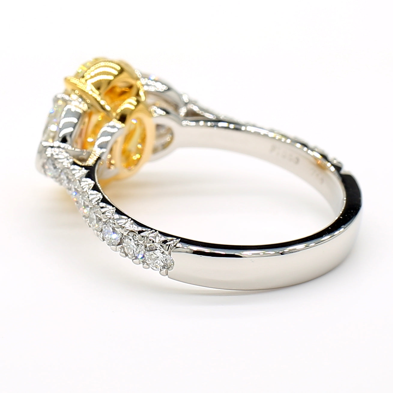 Natural Yellow Oval Diamond Ring GIA Certified product image 4