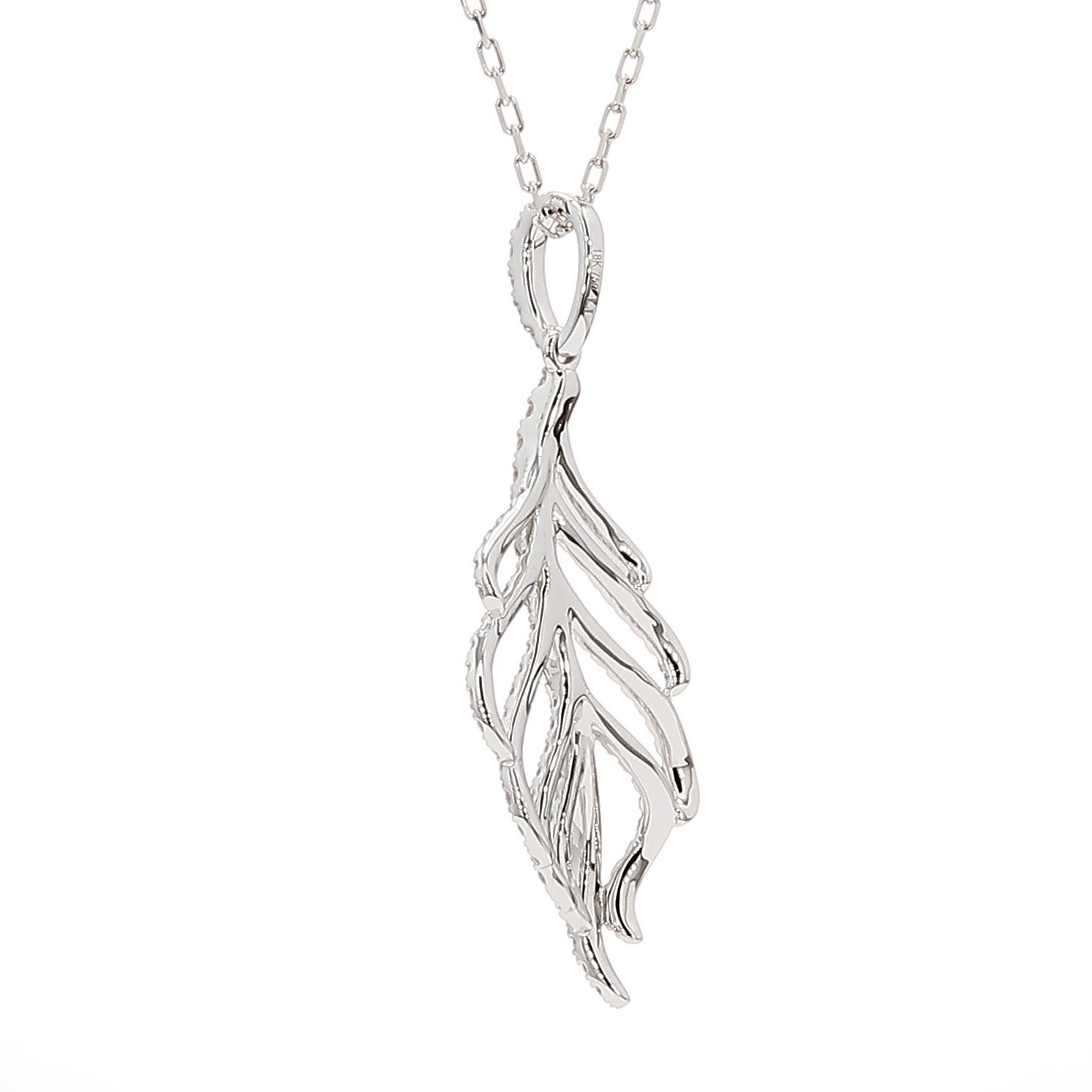 Natural Round Diamond Pendant