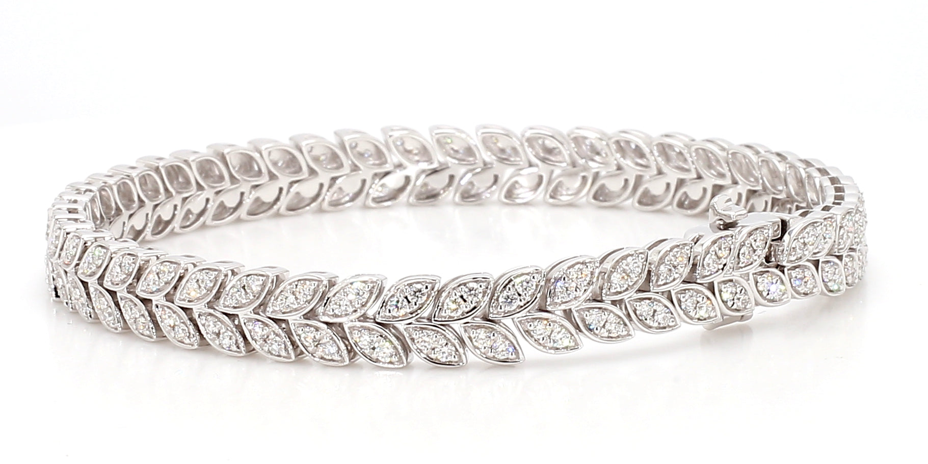Natural White Round Diamond Bracelet
