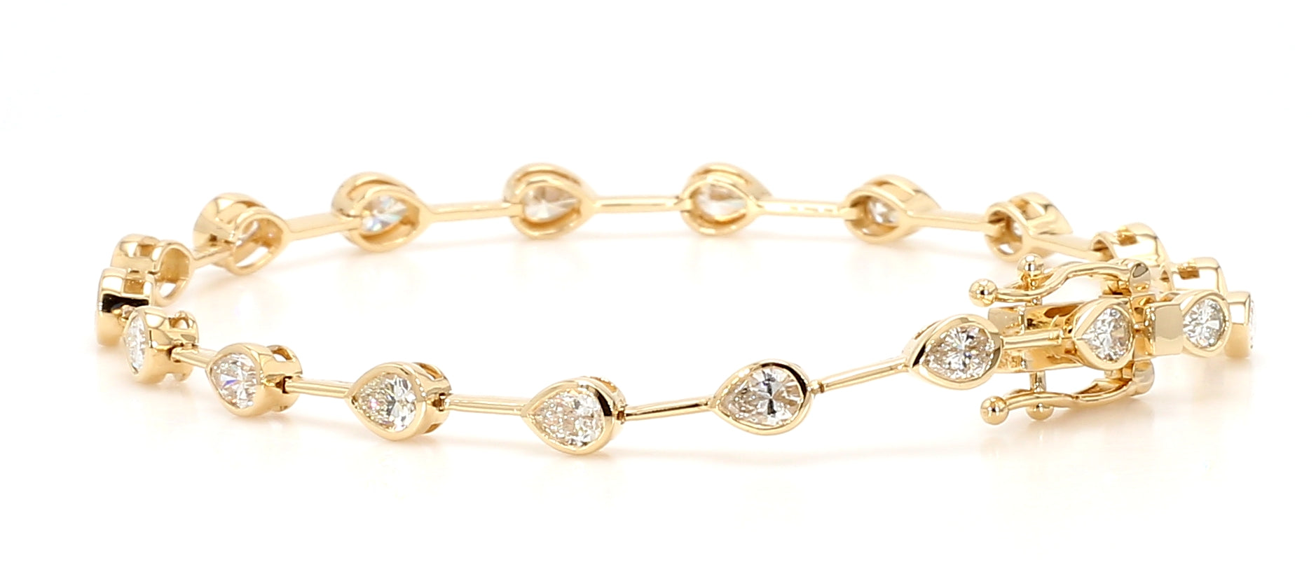 Natural White Pear Diamond Bracelet