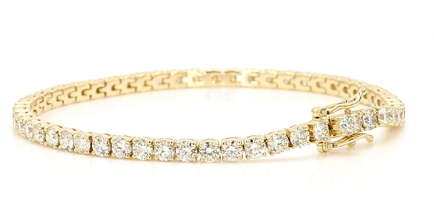 Natural White Round Diamond Bracelet