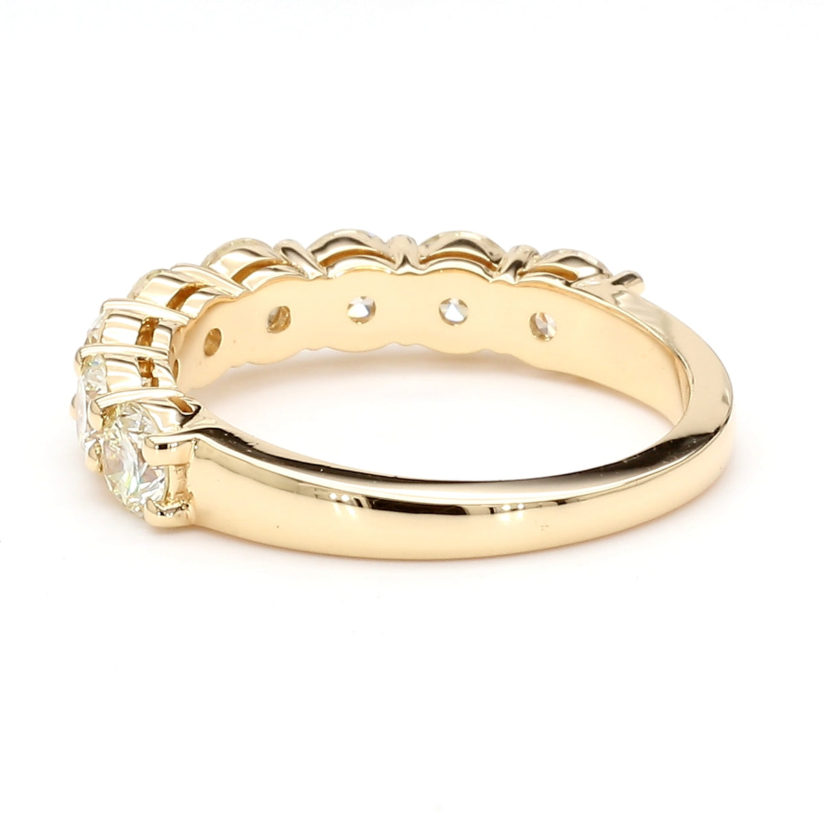 Natural White Round Diamond Ring