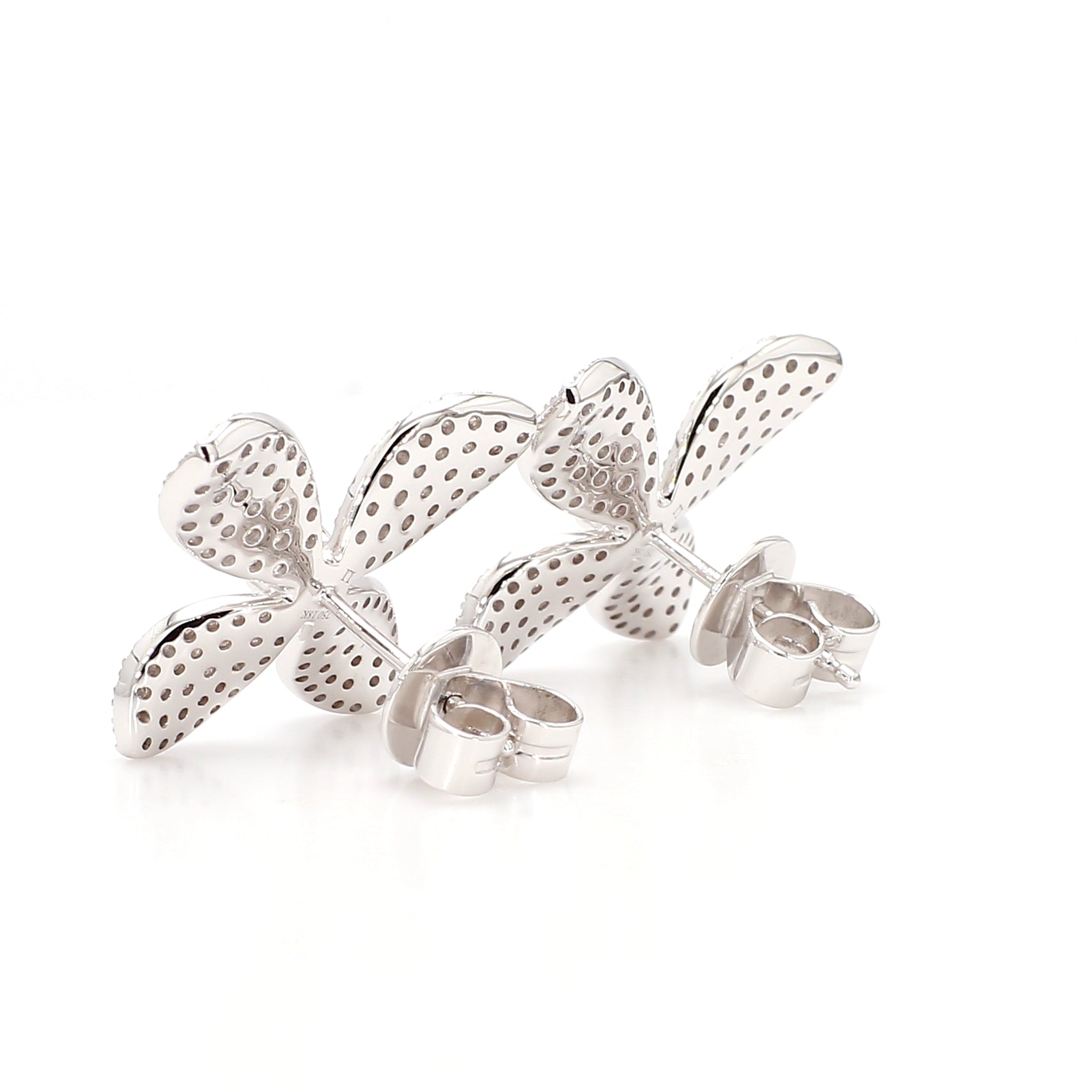 Natural White Round Diamond Earring