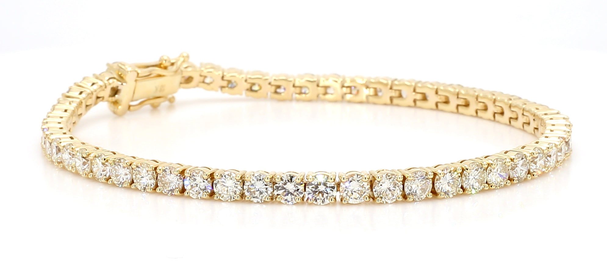 Natural White Round Diamond Bracelet