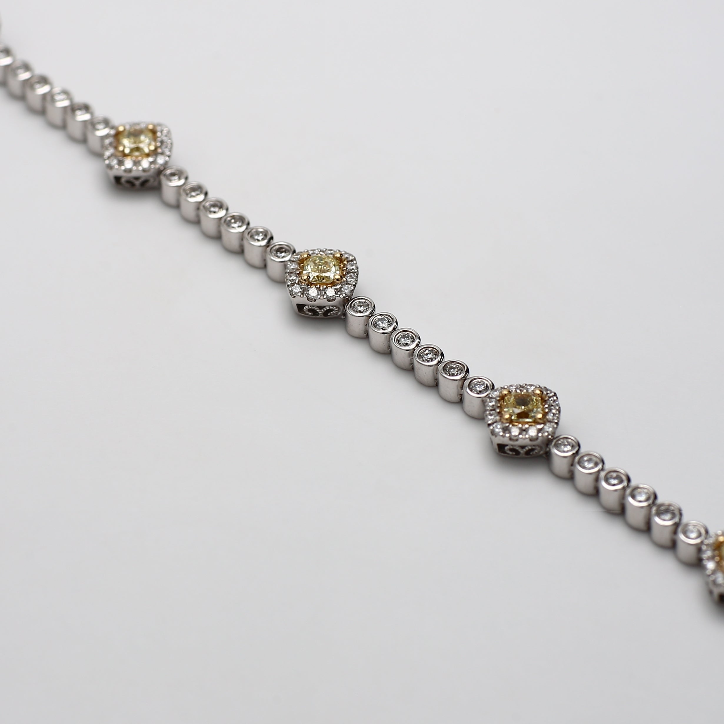 Natural Yellow Radiant Diamond Bracelet