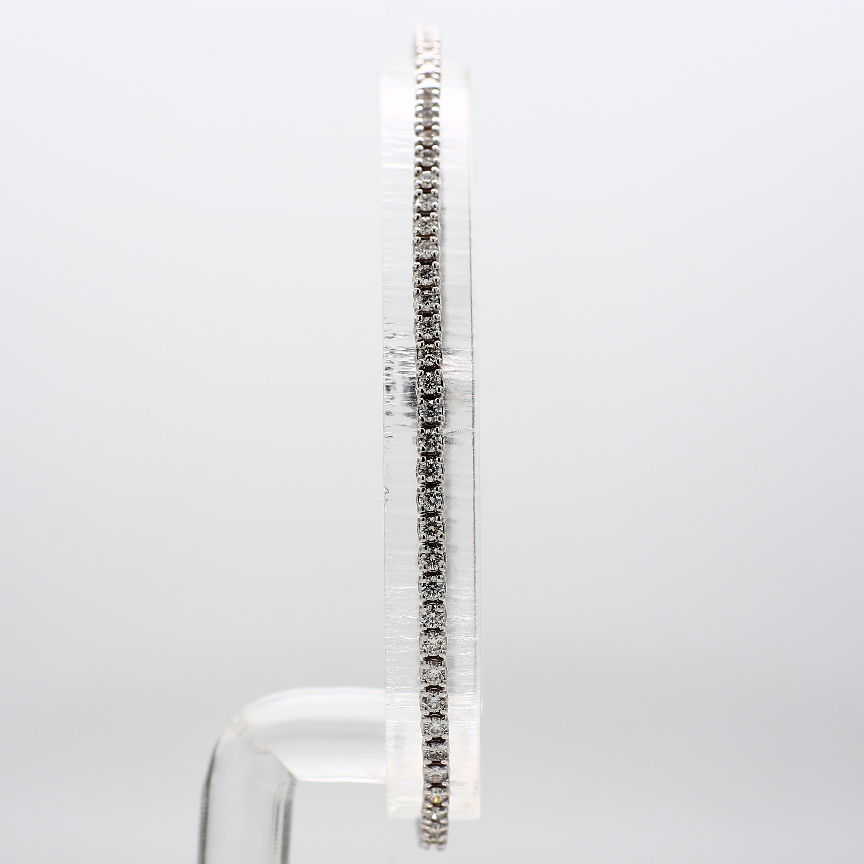 Natural White Round Diamond Bracelet