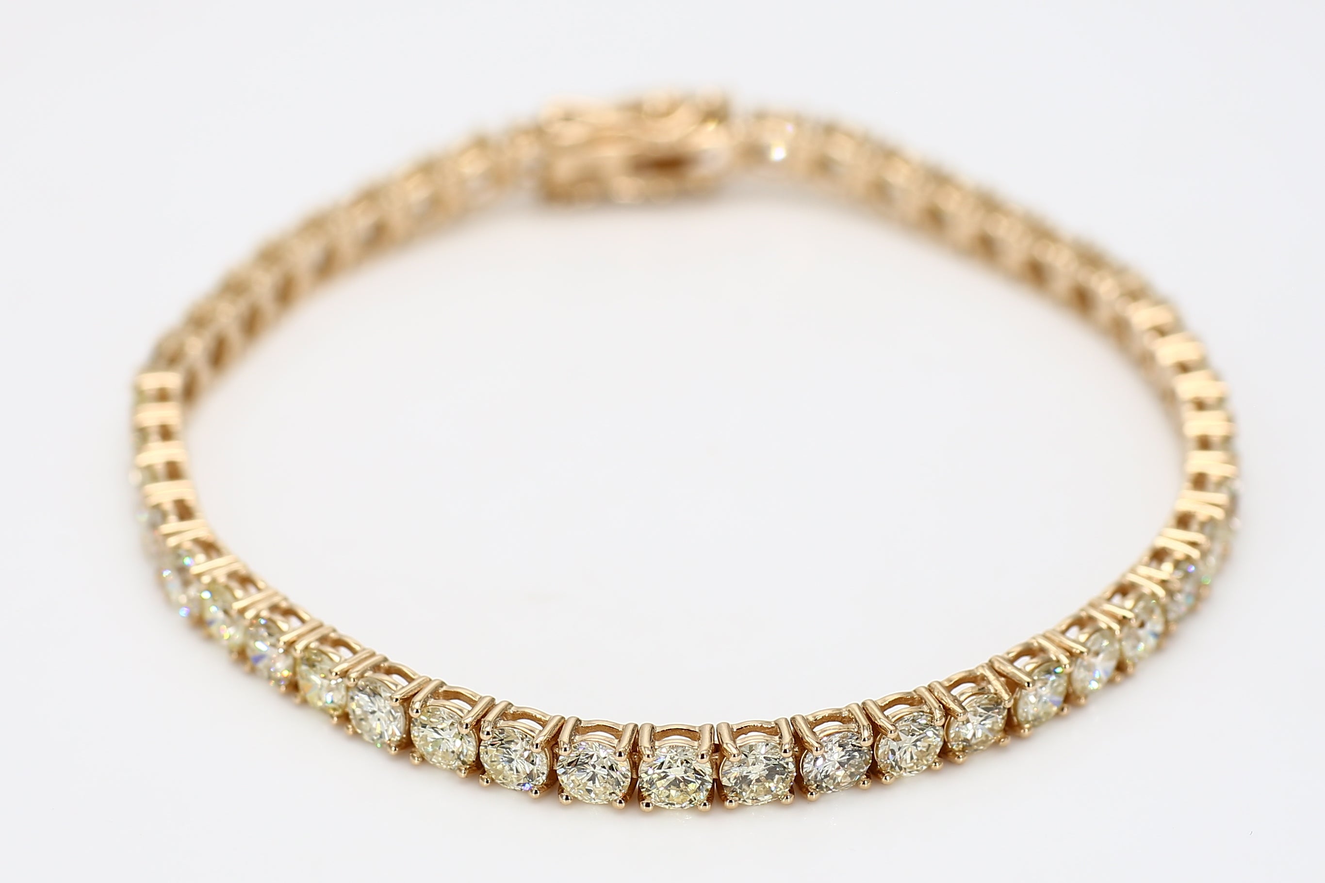 Natural White Round Diamond Bracelet
