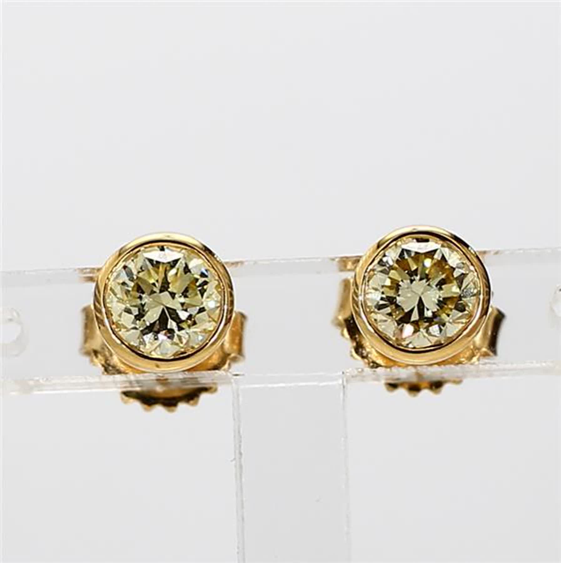 Natural Yellow Round Diamond 1.06 Carat TW Yellow Gold Stud Earrings